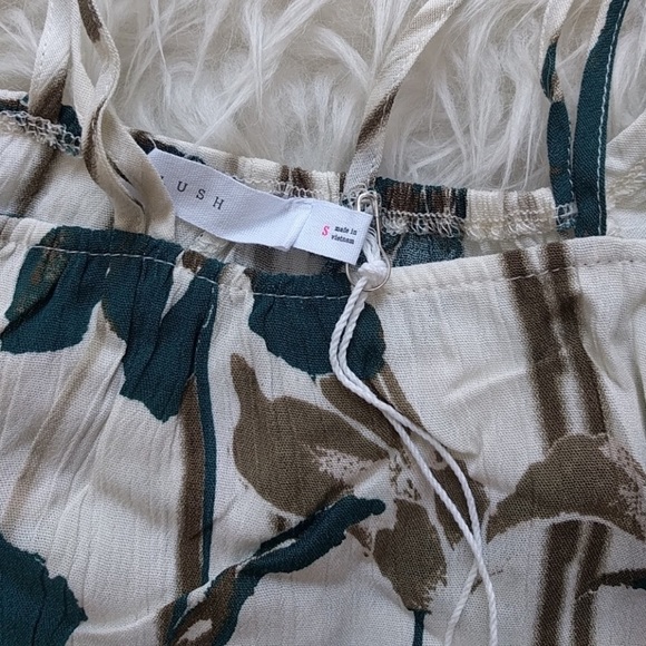 Lush Mini Dress - Picture 3 of 4